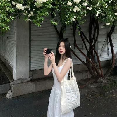 飞奔的高卓人海报